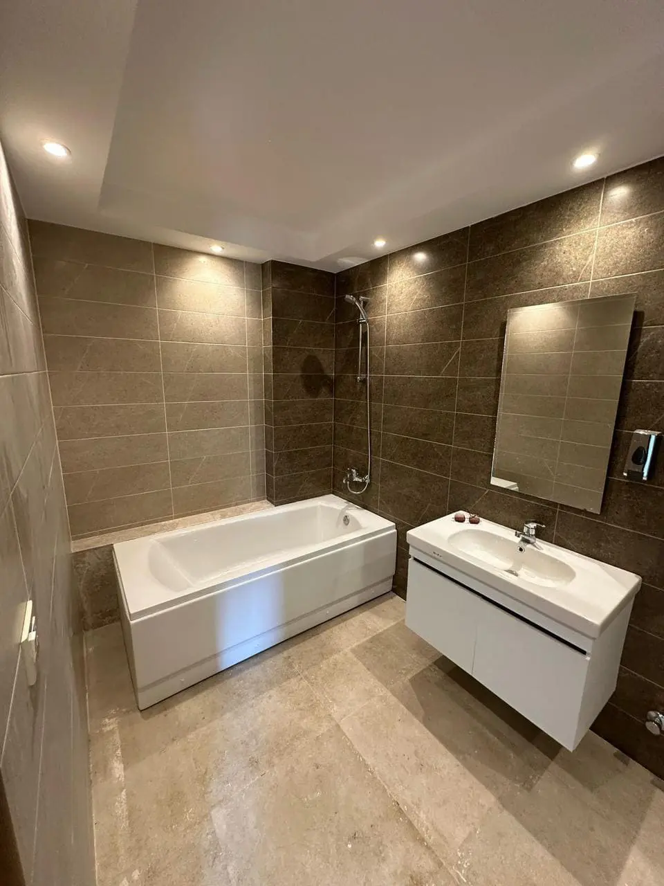 6b600c5e-1663-45f1-97c1-bb324b1352e2