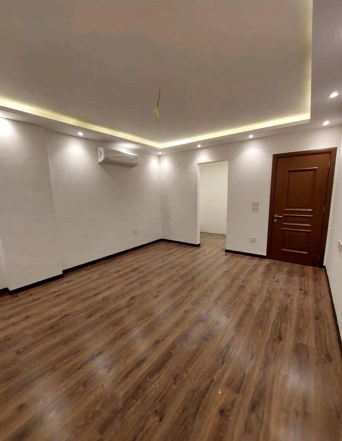 WhatsApp Image 2025-04-10 at 1.02.44 PM (2)