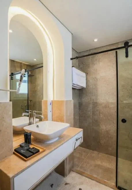 WhatsApp Image 2025-05-21 at 6.20.27 PM (2)