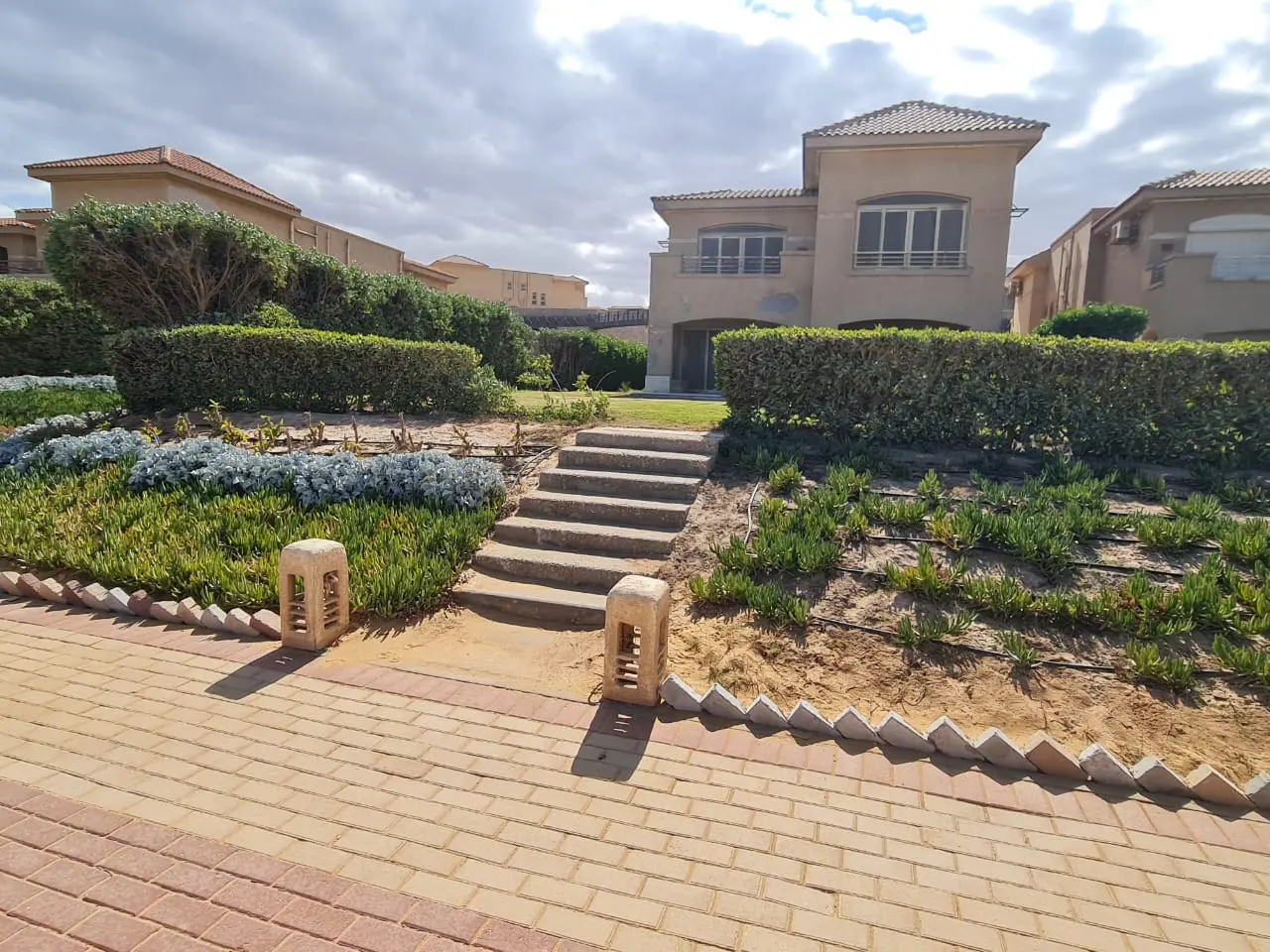 WhatsApp Image 2025-07-09 at 3.17.52 AMqwyeuqwyeu