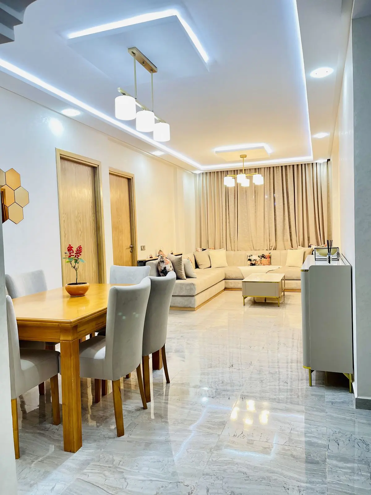 02e3bbef7bb770dbf44263065a0e5e03