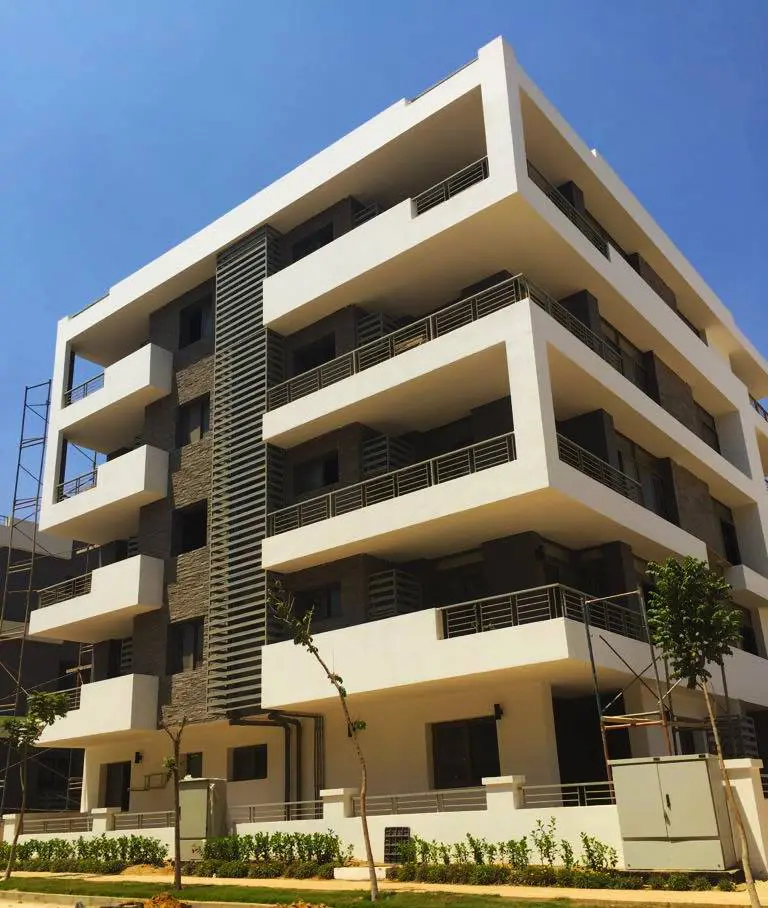 29571425_765772383620729_2173621027559135446_n – Copy