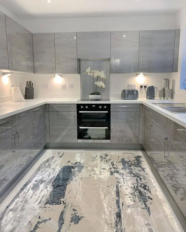 a70c8ec3-a90d-475d-b31e-543bf06cf82f